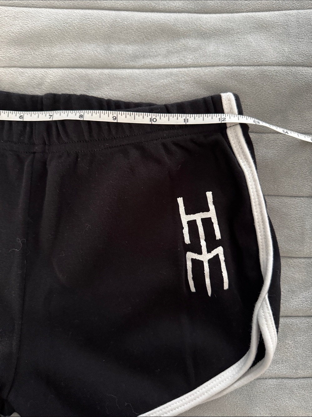 HIM shorts - Picture 4 of 6